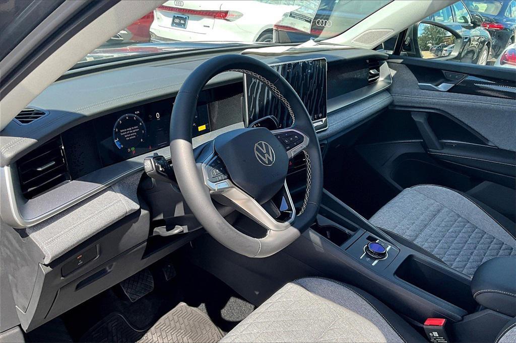 new 2025 Volkswagen Tiguan car, priced at $27,867