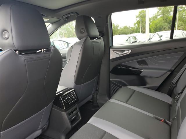 new 2025 Volkswagen ID.4 car, priced at $52,853