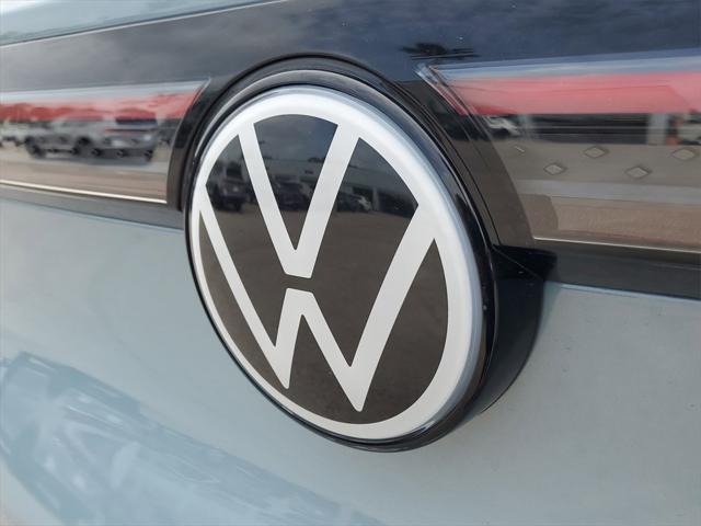 new 2025 Volkswagen ID.4 car, priced at $52,853