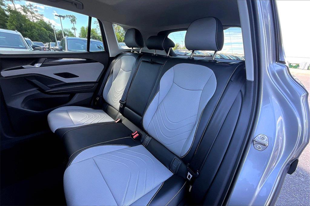 new 2025 Volkswagen Tiguan car, priced at $35,160