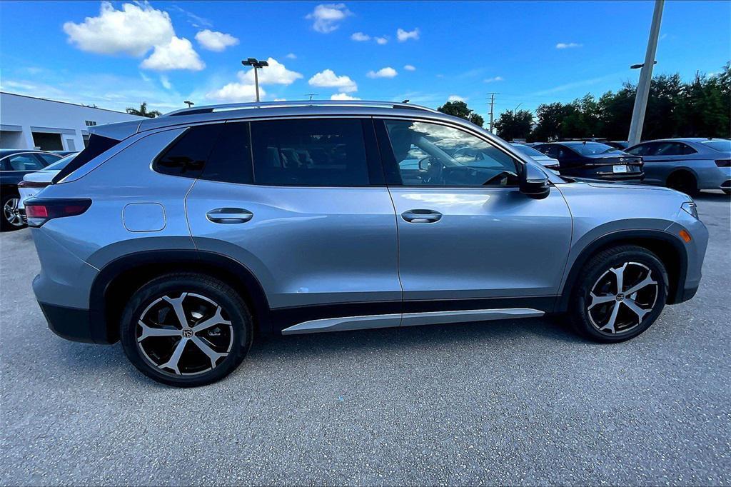 new 2025 Volkswagen Tiguan car, priced at $35,160