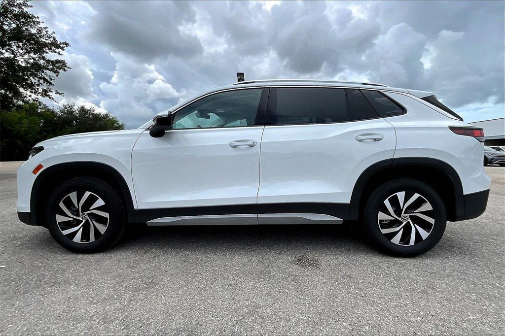 new 2025 Volkswagen Tiguan car, priced at $29,751