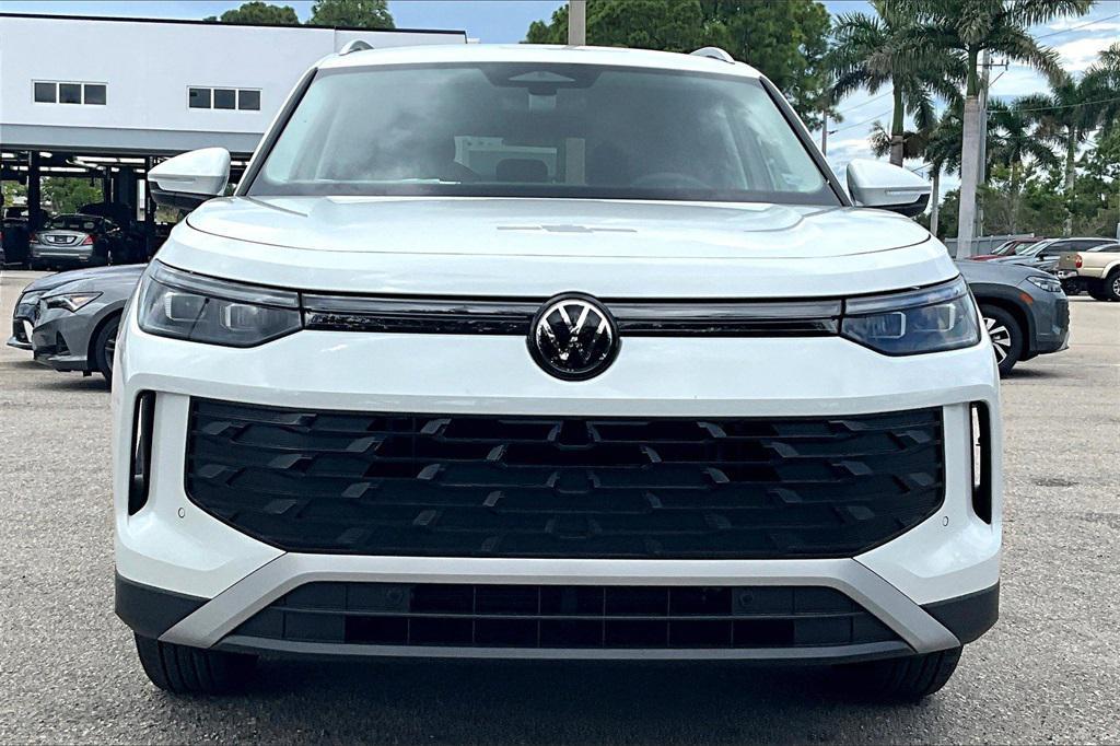 new 2025 Volkswagen Tiguan car, priced at $29,751