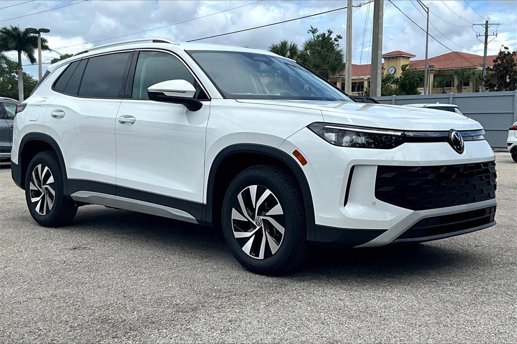 new 2025 Volkswagen Tiguan car, priced at $29,751