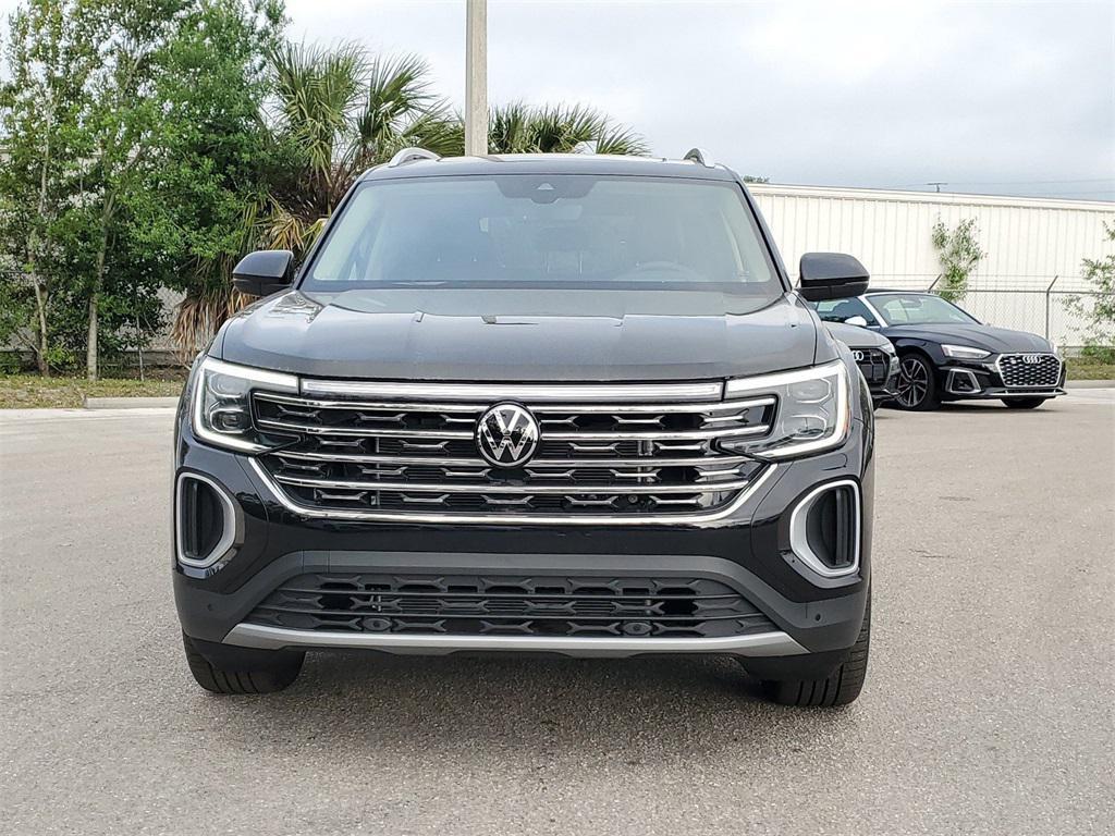 new 2025 Volkswagen Atlas car, priced at $43,173