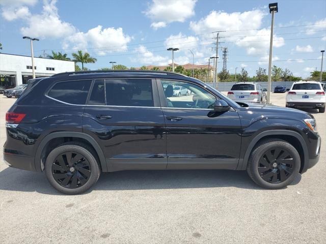 new 2024 Volkswagen Atlas car, priced at $38,561