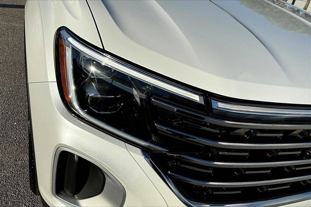 used 2024 Volkswagen Atlas car, priced at $34,250