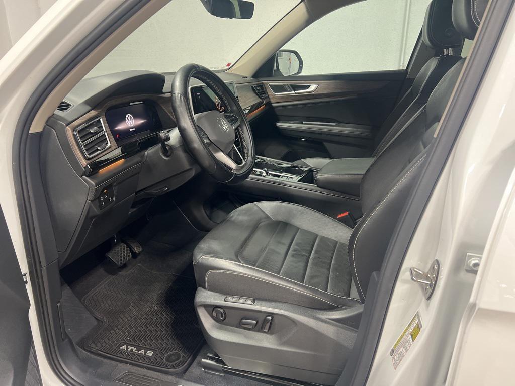used 2024 Volkswagen Atlas car, priced at $34,250