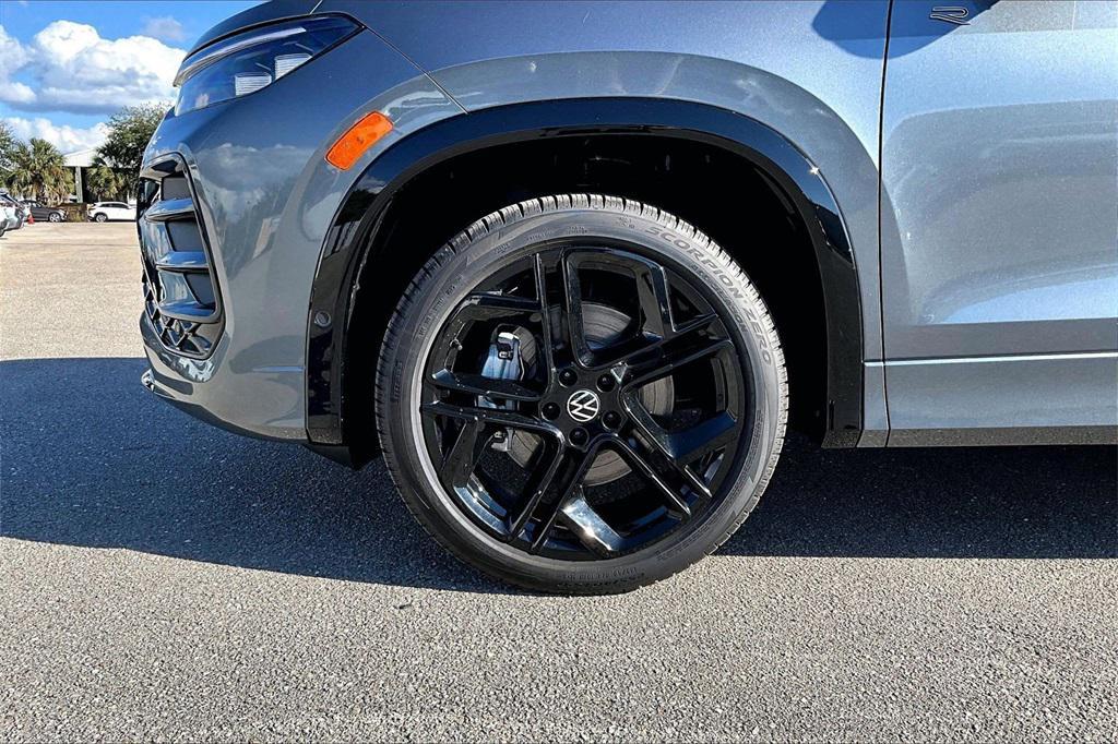 new 2026 Volkswagen Tiguan car, priced at $40,837