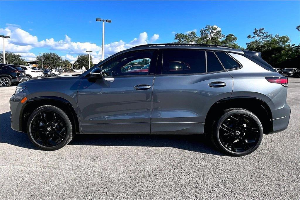 new 2026 Volkswagen Tiguan car, priced at $40,837