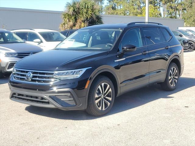 new 2024 Volkswagen Tiguan car, priced at $27,025