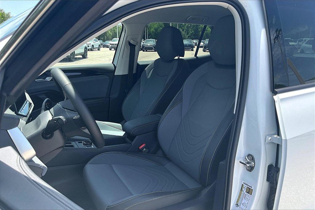 new 2025 Volkswagen Tiguan car, priced at $32,787