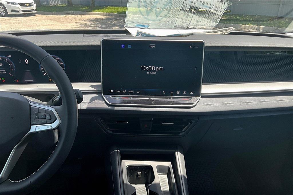 new 2025 Volkswagen Tiguan car, priced at $32,787