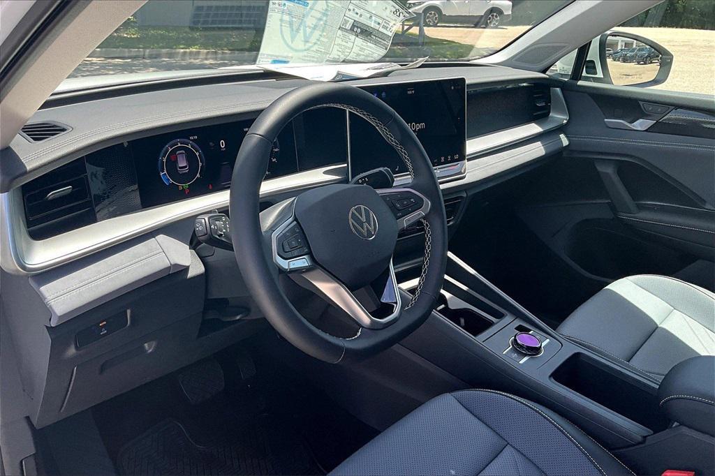 new 2025 Volkswagen Tiguan car, priced at $32,787