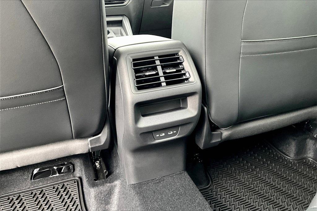 new 2025 Volkswagen Tiguan car, priced at $35,355