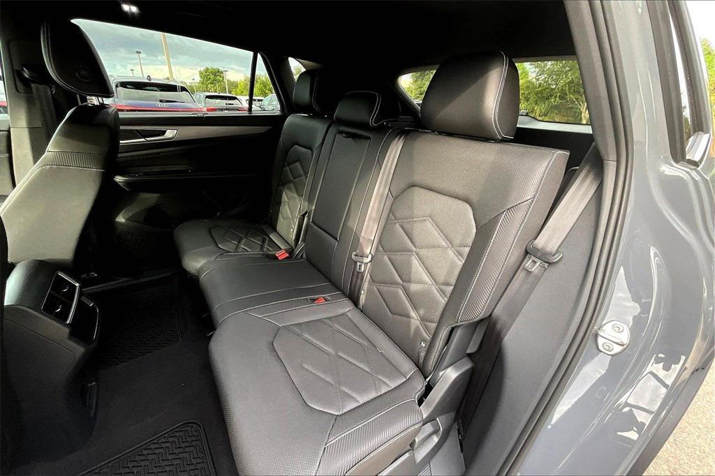 new 2026 Volkswagen Atlas Cross Sport car, priced at $42,517