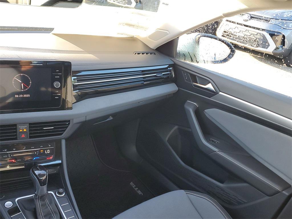 new 2025 Volkswagen Jetta car, priced at $27,578