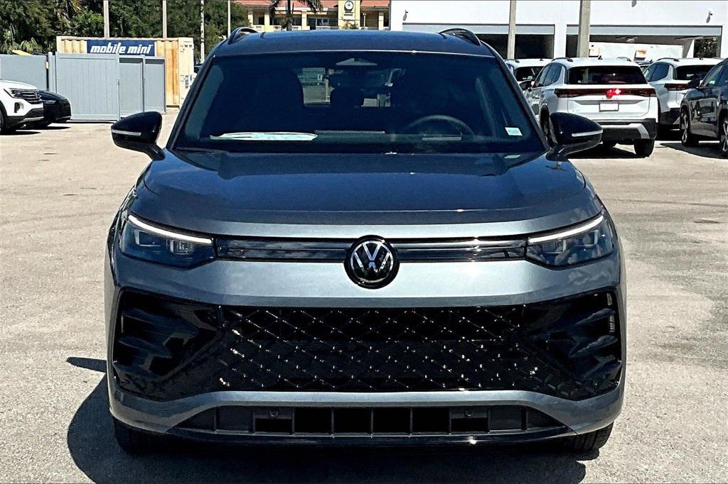 new 2025 Volkswagen Tiguan car, priced at $35,846