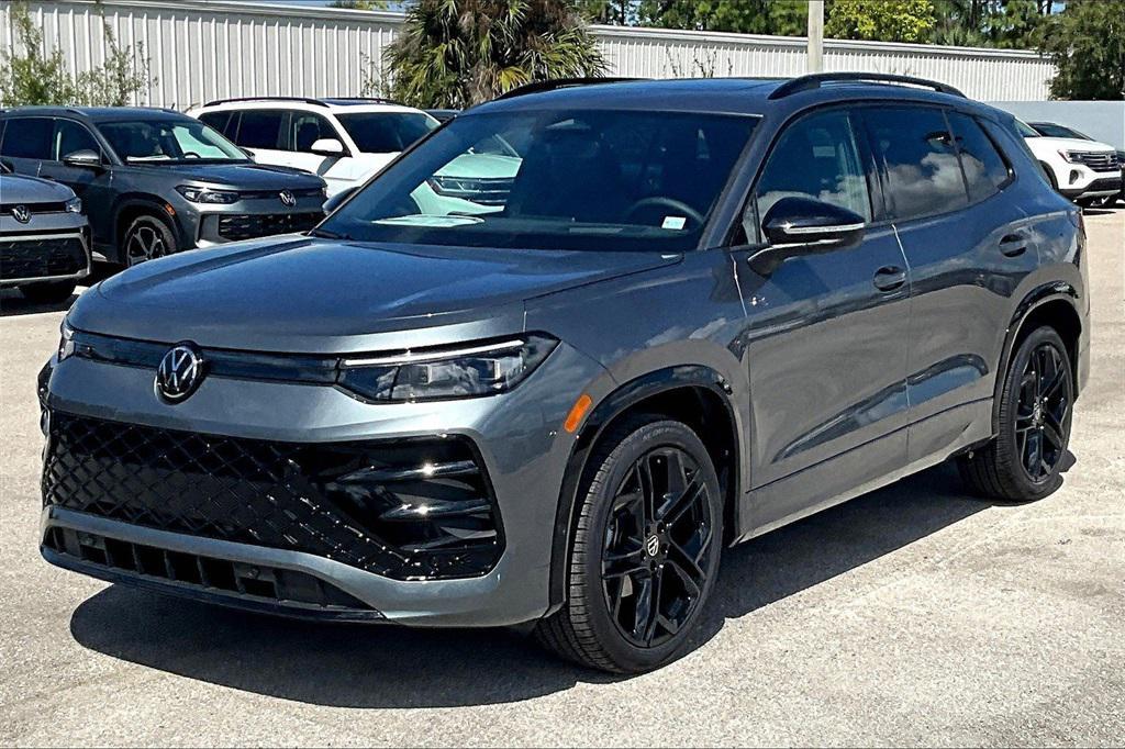 new 2025 Volkswagen Tiguan car, priced at $35,846