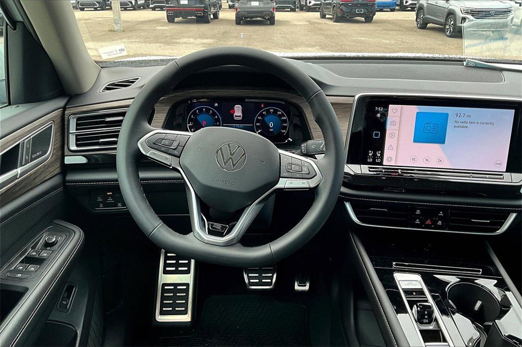 new 2026 Volkswagen Atlas car, priced at $57,967