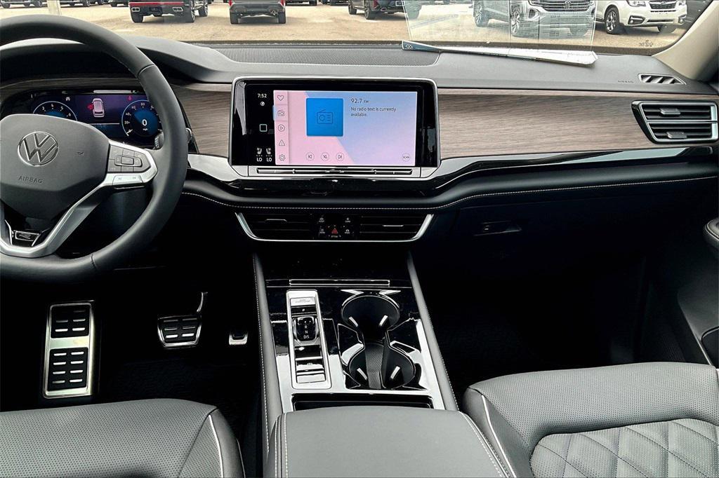 new 2026 Volkswagen Atlas car, priced at $57,967