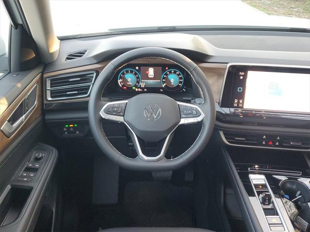 new 2025 Volkswagen Atlas car, priced at $44,449