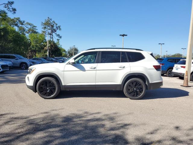 new 2025 Volkswagen Atlas car, priced at $44,581