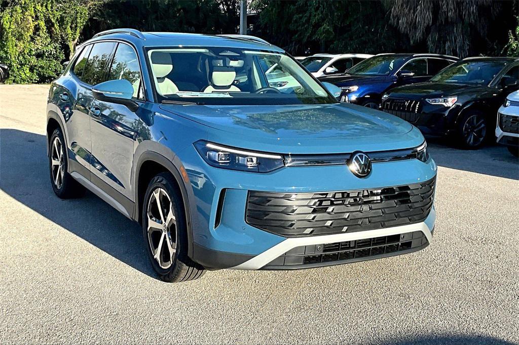 new 2025 Volkswagen Tiguan car, priced at $35,597