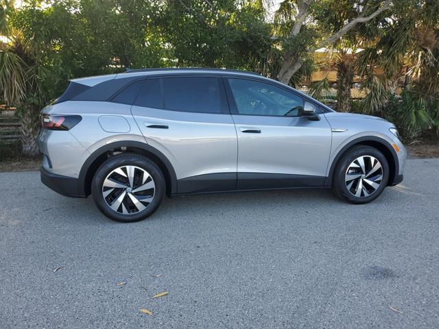 new 2025 Volkswagen ID.4 car, priced at $40,720