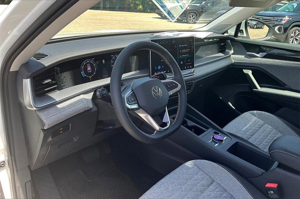 new 2025 Volkswagen Tiguan car, priced at $30,067