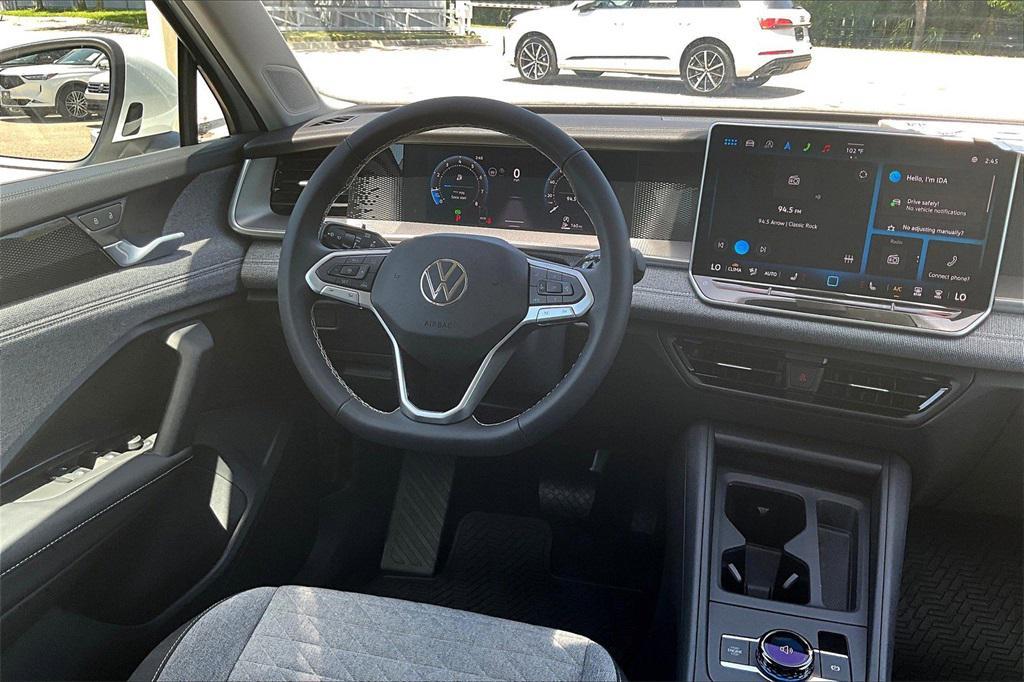 new 2025 Volkswagen Tiguan car, priced at $30,067