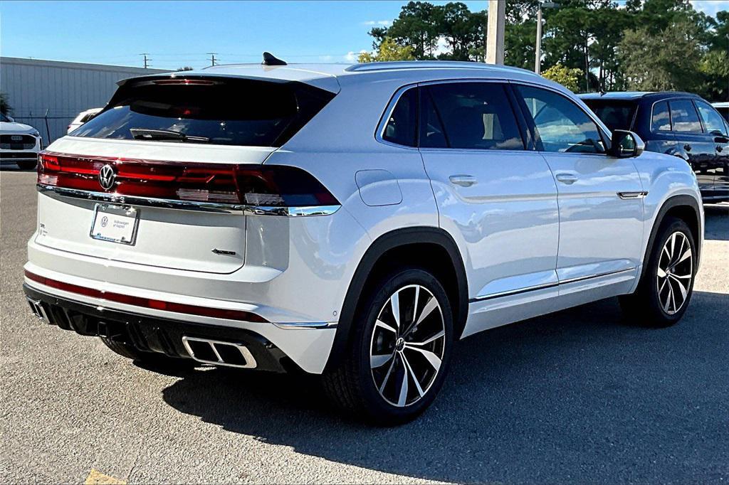 new 2026 Volkswagen Atlas Cross Sport car, priced at $51,474