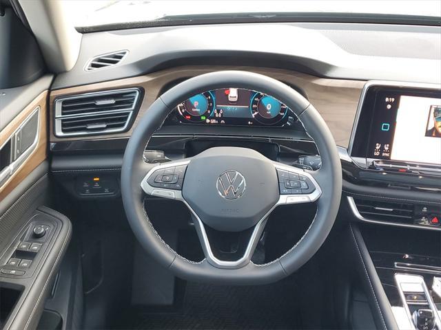 new 2025 Volkswagen Atlas car, priced at $44,339