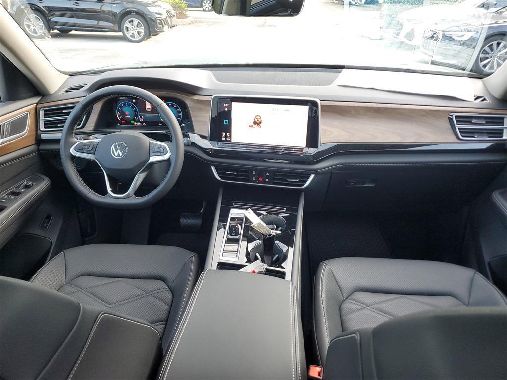 new 2025 Volkswagen Atlas car, priced at $41,839