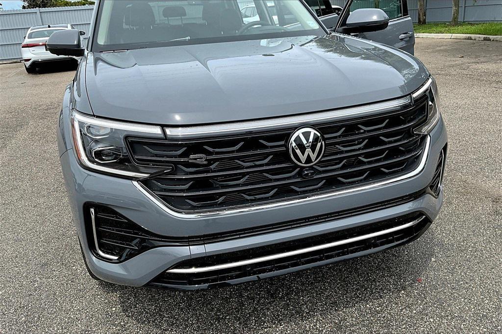 new 2026 Volkswagen Atlas car, priced at $55,373