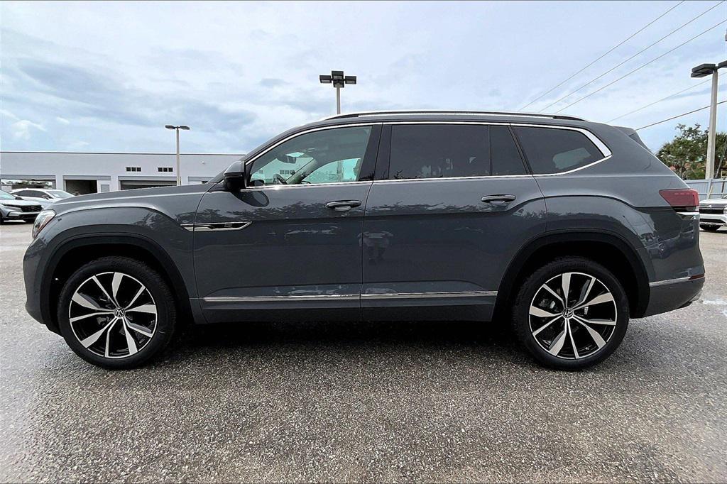 new 2026 Volkswagen Atlas car, priced at $55,373