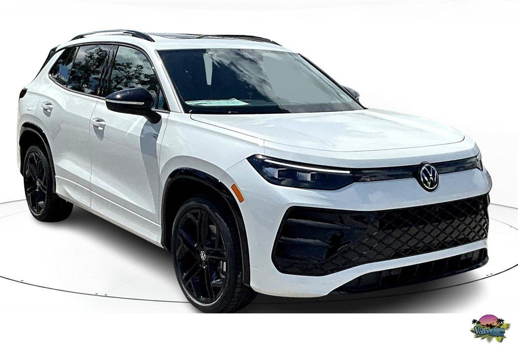 new 2025 Volkswagen Tiguan car, priced at $37,820