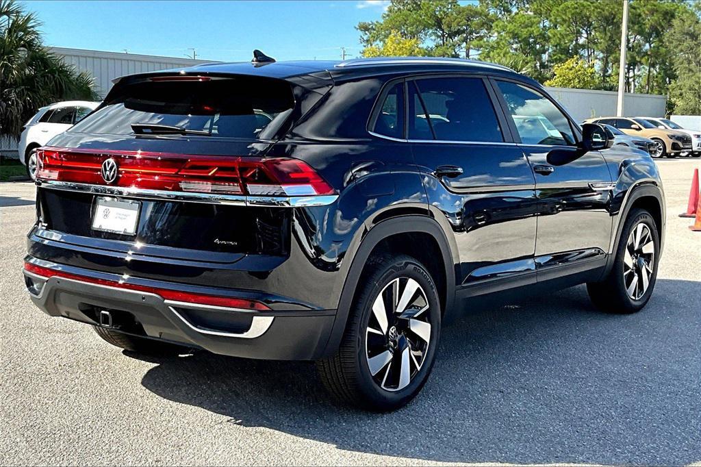 new 2026 Volkswagen Atlas Cross Sport car, priced at $44,006