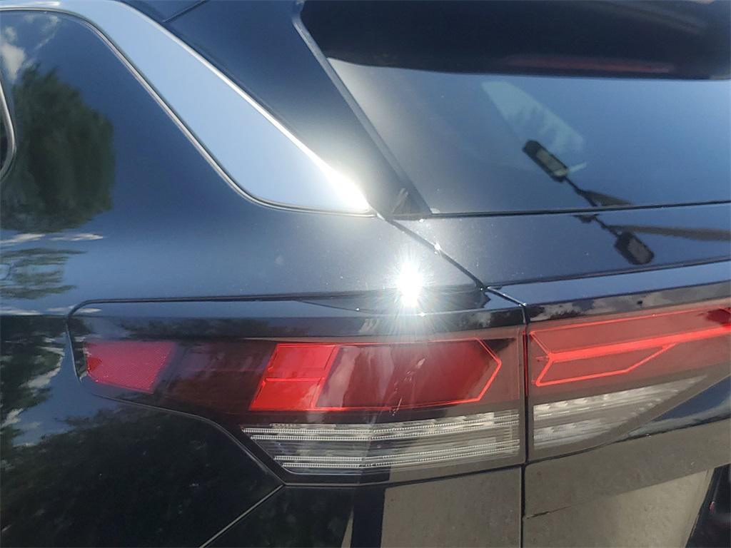 new 2025 Volkswagen Tiguan car, priced at $29,083