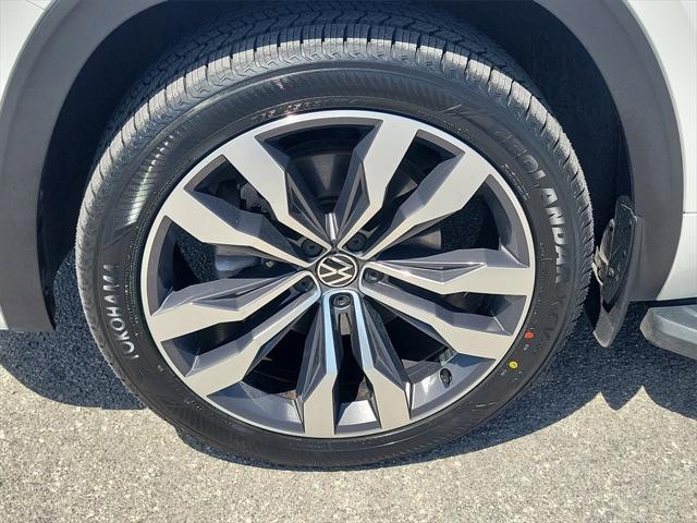 used 2022 Volkswagen Atlas Cross Sport car, priced at $34,482