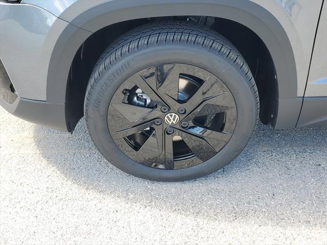 new 2025 Volkswagen Taos car, priced at $29,163