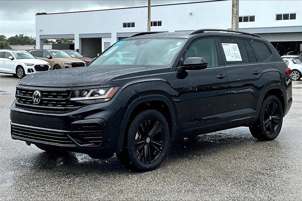 used 2023 Volkswagen Atlas car, priced at $33,750