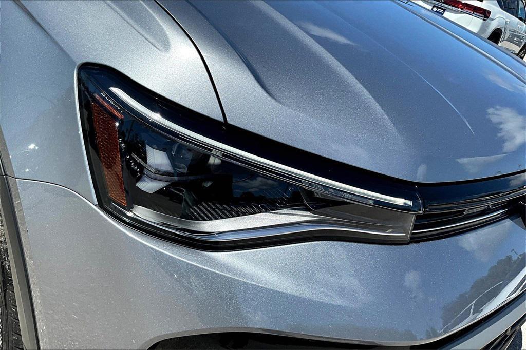 used 2025 Volkswagen Taos car, priced at $24,211