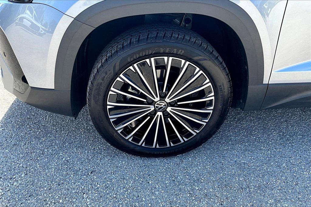 used 2025 Volkswagen Taos car, priced at $24,211