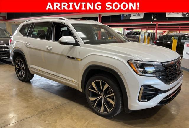 used 2024 Volkswagen Atlas car, priced at $46,887