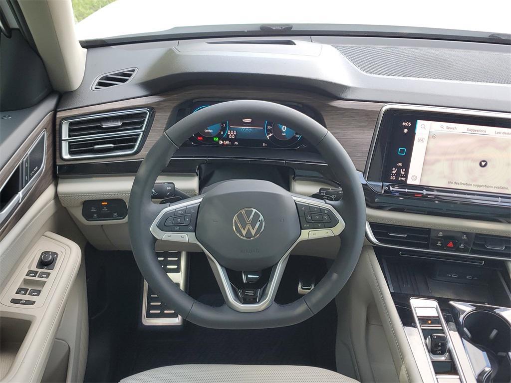 new 2025 Volkswagen Atlas car, priced at $50,924