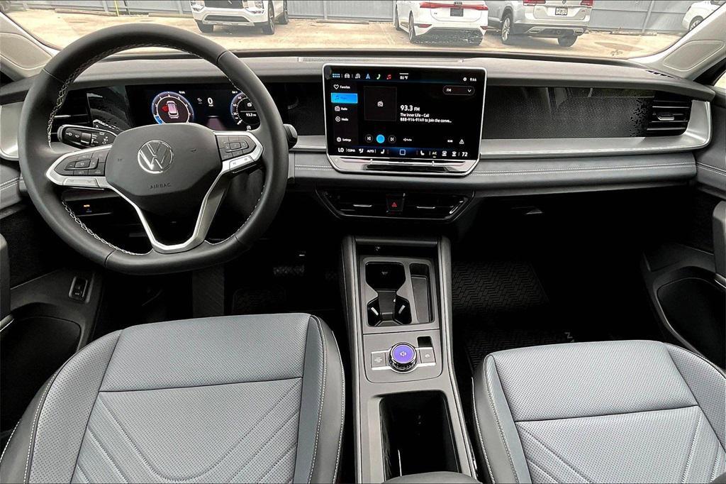 new 2025 Volkswagen Tiguan car, priced at $32,777