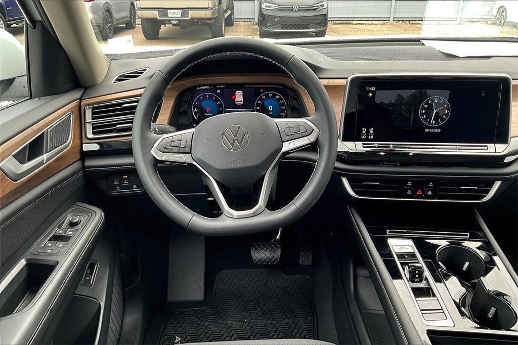 new 2026 Volkswagen Atlas car, priced at $46,149