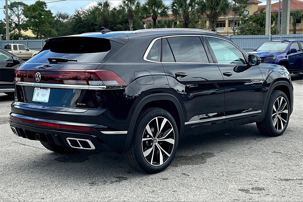 new 2026 Volkswagen Atlas Cross Sport car, priced at $54,065