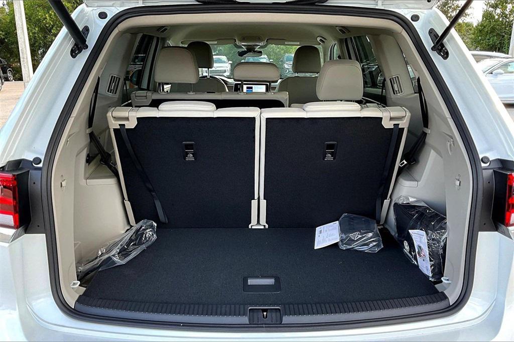 new 2026 Volkswagen Atlas car, priced at $38,814